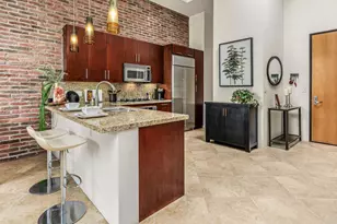 1050 Island Ave, San Diego, CA 92101 - Photo 4