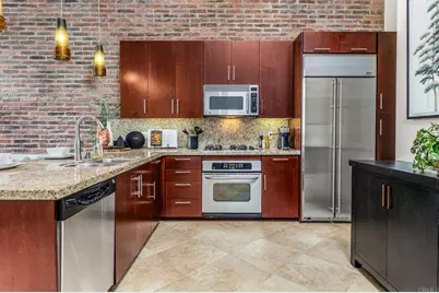 1050 Island Avenue #711, San Diego, CA 92101 - Photo 2