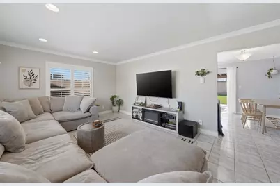 11397 Polaris Drive, San Diego, CA 92126 - Photo 16