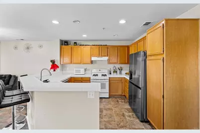 39891 Millbrook Way #C, Murrieta, CA 92563 - Photo 6