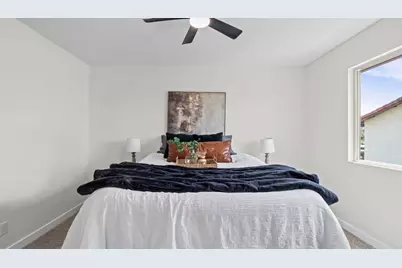 134 Espanas, Escondido, CA 92026 - Photo 20