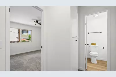 134 Espanas, Escondido, CA 92026 - Photo 12