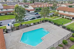 134 Espanas, Escondido, CA 92026 - Photo 30