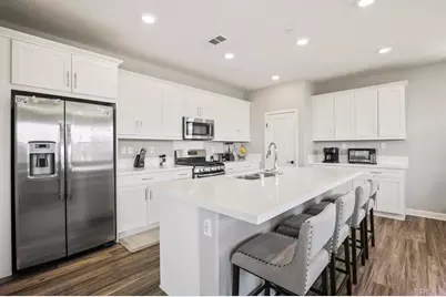 1891 Cosmopolitan Lane #6, Chula Vista, CA 91915 - Photo 6