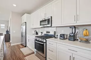 1891 Cosmopolitan Ln, Chula Vista, CA 91915 - Photo 18