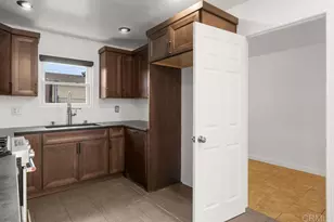 7112 Skyline Dr, San Diego, CA 92114 - Photo 10