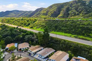 8975 Lawrence Welk Dr, Escondido, CA 92026 - Photo 30