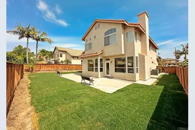 512 Bayona Loop, Chula Vista, CA 91910 - Photo 4