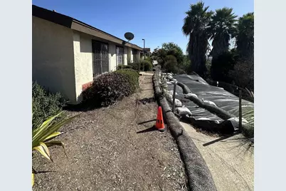 462 Bluffview Rd, Spring Valley, CA 91977 - Photo 14