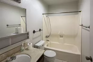 462 Bluffview Rd, Spring Valley, CA 91977 - Photo 8