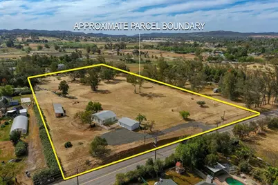 354 Magnolia Avenue, Ramona, CA 92065 - Photo 2