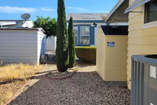 1525 W Oakland Ave, Hemet, CA 92546 - Photo 72