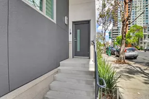 425 W Beech St, San Diego, CA 92101 - Photo 2