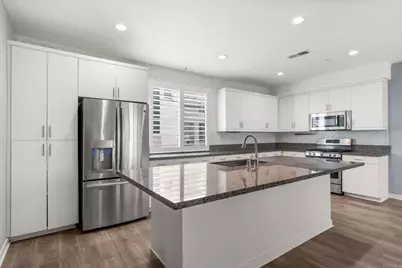 2137 Stellar Way #3, Chula Vista, CA 91915 - Photo 8