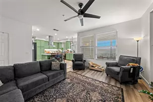 2007 Pleasant Waters Ct, Spring Valley, CA 91977 - Photo 8