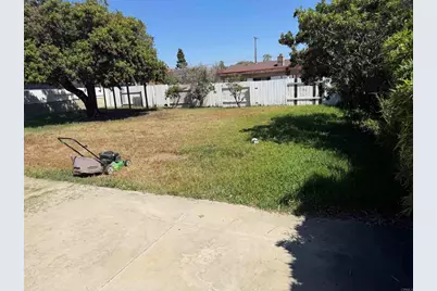 245 Palm Avenue, Chula Vista, CA 91911 - Photo 2