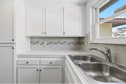 1257 Soria Glen, Escondido, CA 92026 - Photo 8