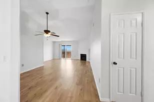 1257 Soria Glen, Escondido, CA 92026 - Photo 4