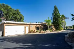 969 Viletta Dr, Escondido, CA 92027 - Photo 4
