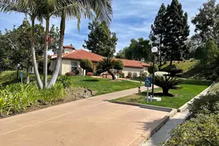 2295 Lindsay Dr, Carlsbad, CA 92008 - Photo 12