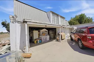 2152 Oak Hill Dr, Escondido, CA 92027 - Photo 38