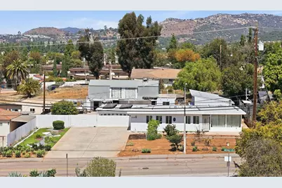 2152 Oak Hill Drive, Escondido, CA 92027 - Photo 48