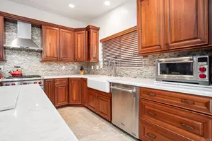 11385 Avenida Del Gato, Mira Mesa, CA 92126 - Photo 8