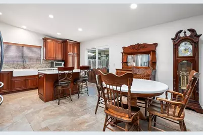 11385 Avenida Del Gato, Mira Mesa, CA 92126 - Photo 10