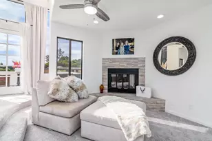 6105 Avenida Chamnez, La Jolla, CA 92037 - Photo 20