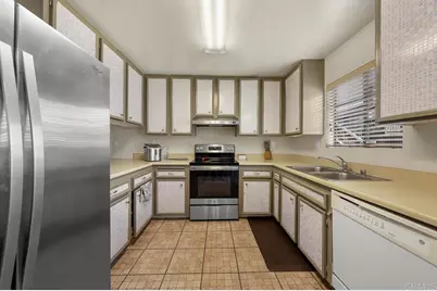 205 Camlau Drive #C, Chula Vista, CA 91911 - Photo 8