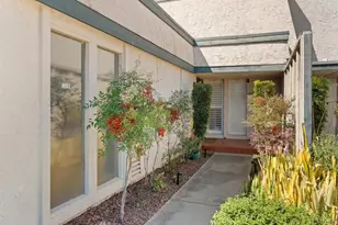 6960 Caminito Curva, San Diego, CA 92119 - Photo 2