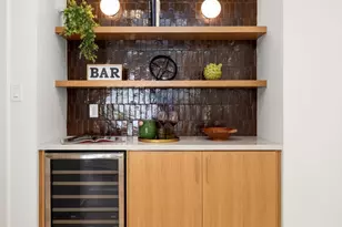 4252 Don Jose Dr, Los Angeles, CA 90008 - Photo 18