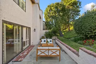 22 Seaview Dr S, Rolling Hills Estates, CA 90274 - Photo 28