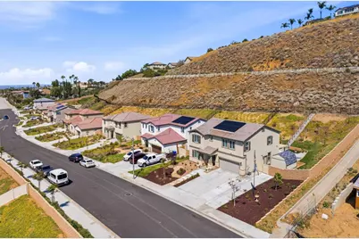 30012 Cabo Del Oeste, Highland, CA 92346 - Photo 6