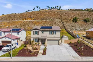 30012 Cabo del Oeste, Highland, CA 92346 - Photo 4