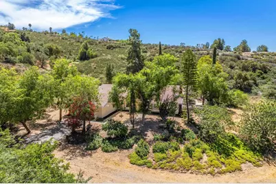 37985 Avenida Bravura, Temecula, CA 92592 - Photo 66