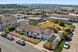 1330 Goshen St, San Diego, CA 92110 - Photo 2