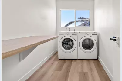 1330 Goshen Street, San Diego, CA 92110 - Photo 12