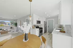 24 E Palomar St, Chula Vista, CA 91911 - Photo 10