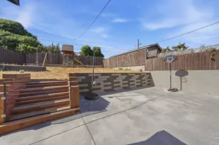 5260 La Paz Dr, San Diego, CA 92114 - Photo 32