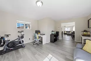 5260 La Paz Dr, San Diego, CA 92114 - Photo 22