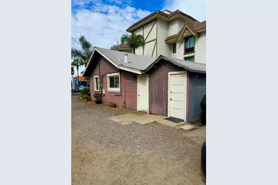 3056 & 3162 Carlsbad Boulevard, Carlsbad, CA 92008 - Photo 8