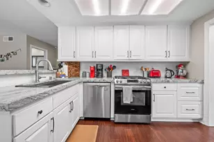 1615 Corte Verano, Oceanside, CA 92056 - Photo 24