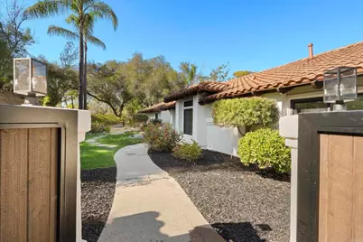 205 Tampico, Escondido, CA 92025 - Photo 2