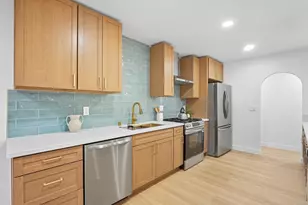 2851 Grandview St, San Diego, CA 92110 - Photo 4