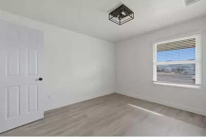 8034 Skyline Dr, San Diego, CA 92114 - Photo 30