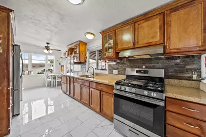 14215 Pecan Park #100, El Cajon, CA 92021 - Photo 12