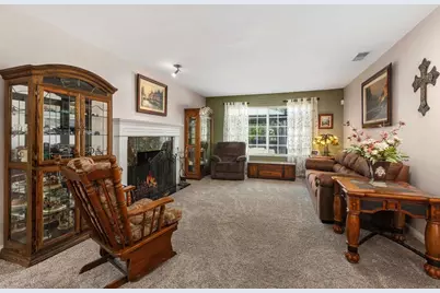 1650 Queenston Drive, Escondido, CA 92027 - Photo 10