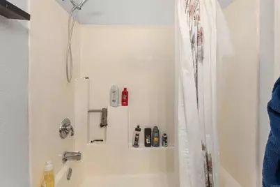 2050 Camino De La Reina #203, San Diego, CA 92108 - Photo 18