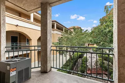 2050 Camino De La Reina #203, San Diego, CA 92108 - Photo 24